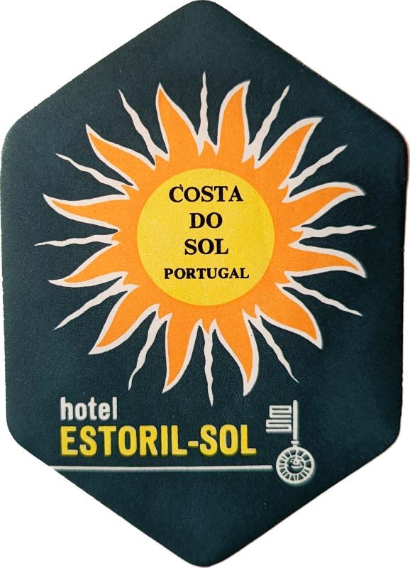 Stylized sun with "Costa do Sol Portugal" written in center; green, orange, yellow, white